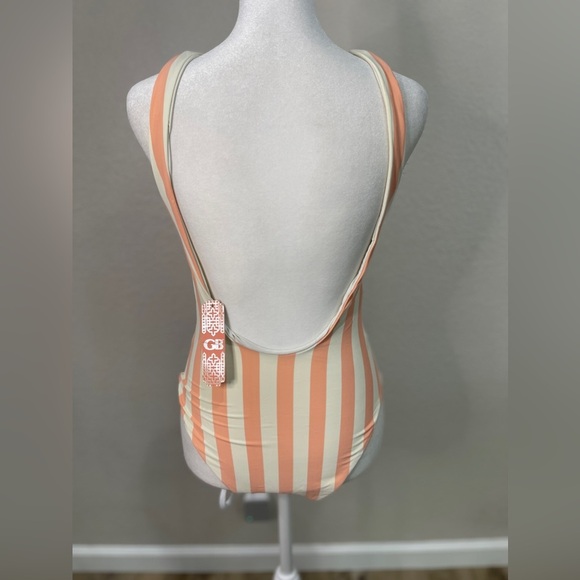 New with A tag Giani Bini one piece swim suit - Picture 4 of 4